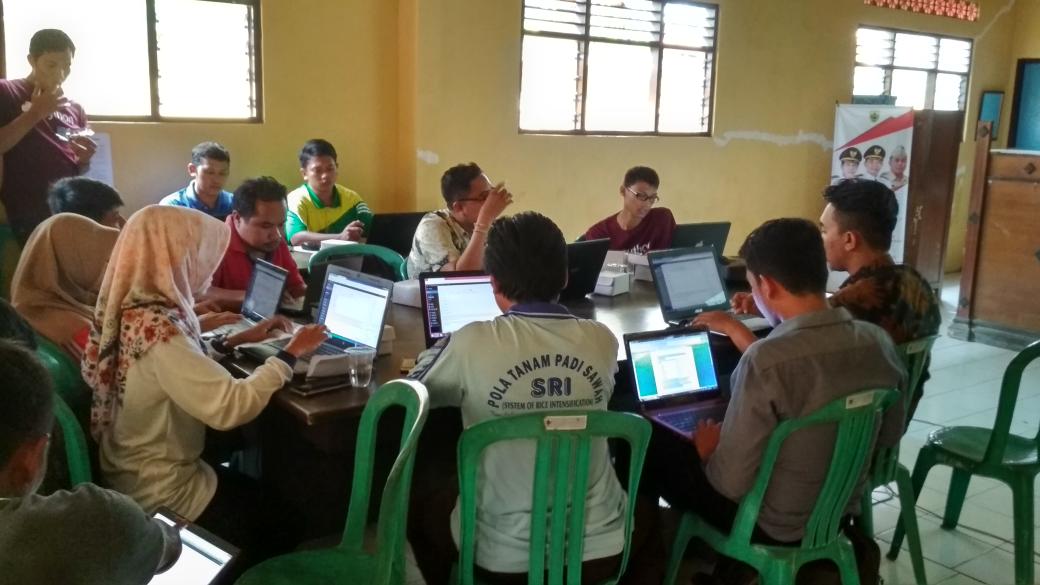 Admin website desa sedang mengikuti pelatihan. Dokumentasi TIM PUSPINDES Kabupaten Pemalang